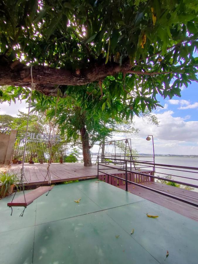 Pilgrim'S Kitchen & Inn Savannakhet Εξωτερικό φωτογραφία