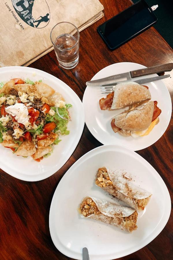 Pilgrim'S Kitchen & Inn Savannakhet Εξωτερικό φωτογραφία