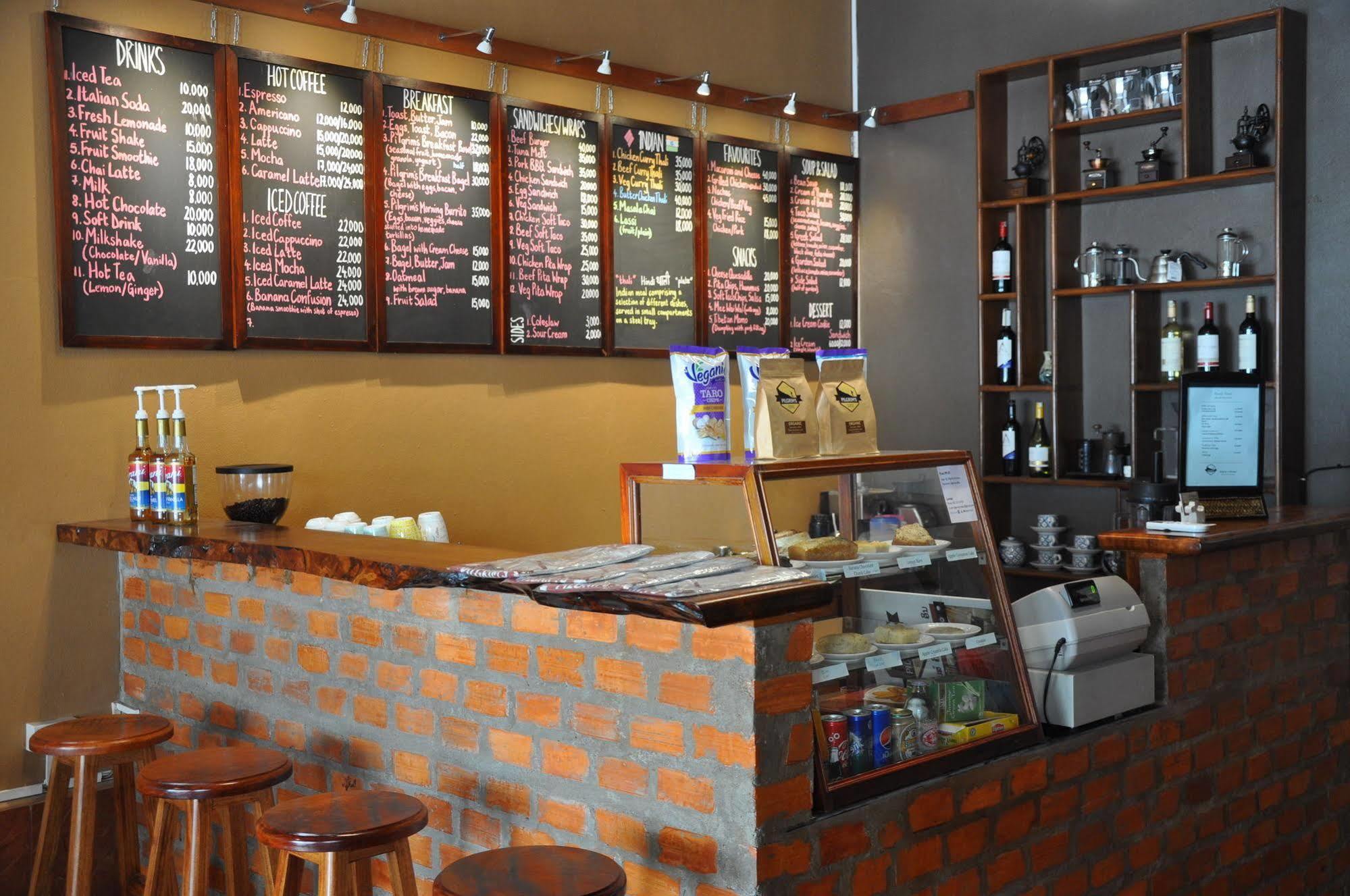 Pilgrim'S Kitchen & Inn Savannakhet Εξωτερικό φωτογραφία