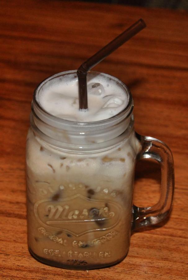 Pilgrim'S Kitchen & Inn Savannakhet Εξωτερικό φωτογραφία